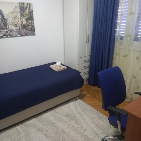 Lägenhet Stan U Maslinama