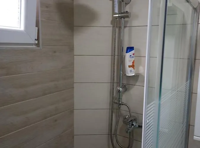 Stan U Maslinama * Podgorica