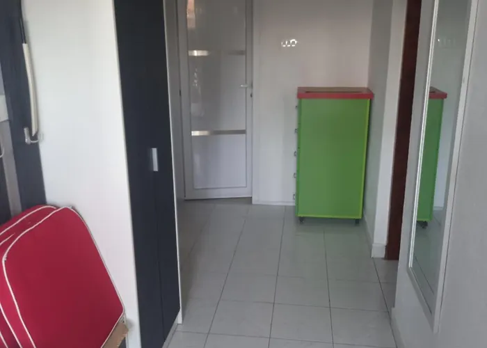 Lägenhet Stan U Maslinama Podgorica